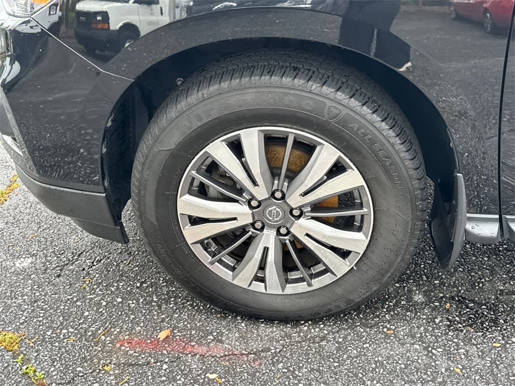 2020 Nissan Pathfinder SL 7