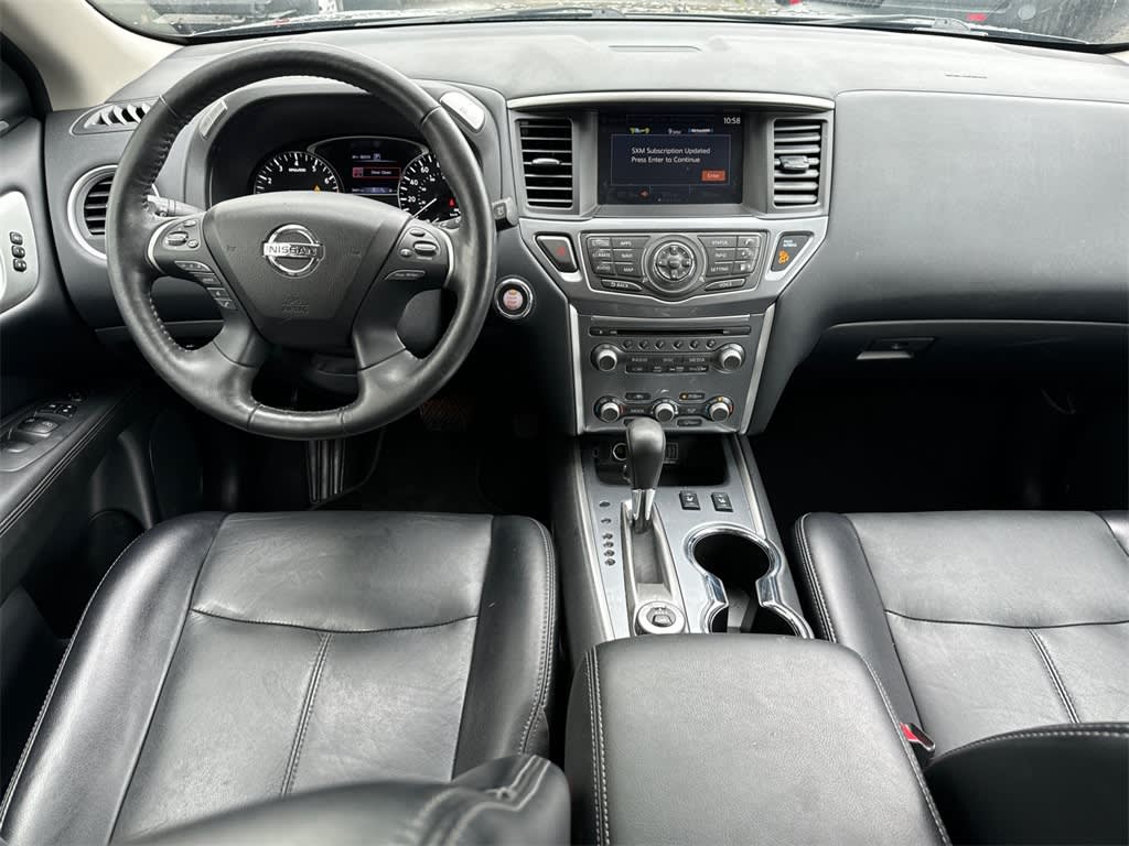 2020 Nissan Pathfinder SL 2
