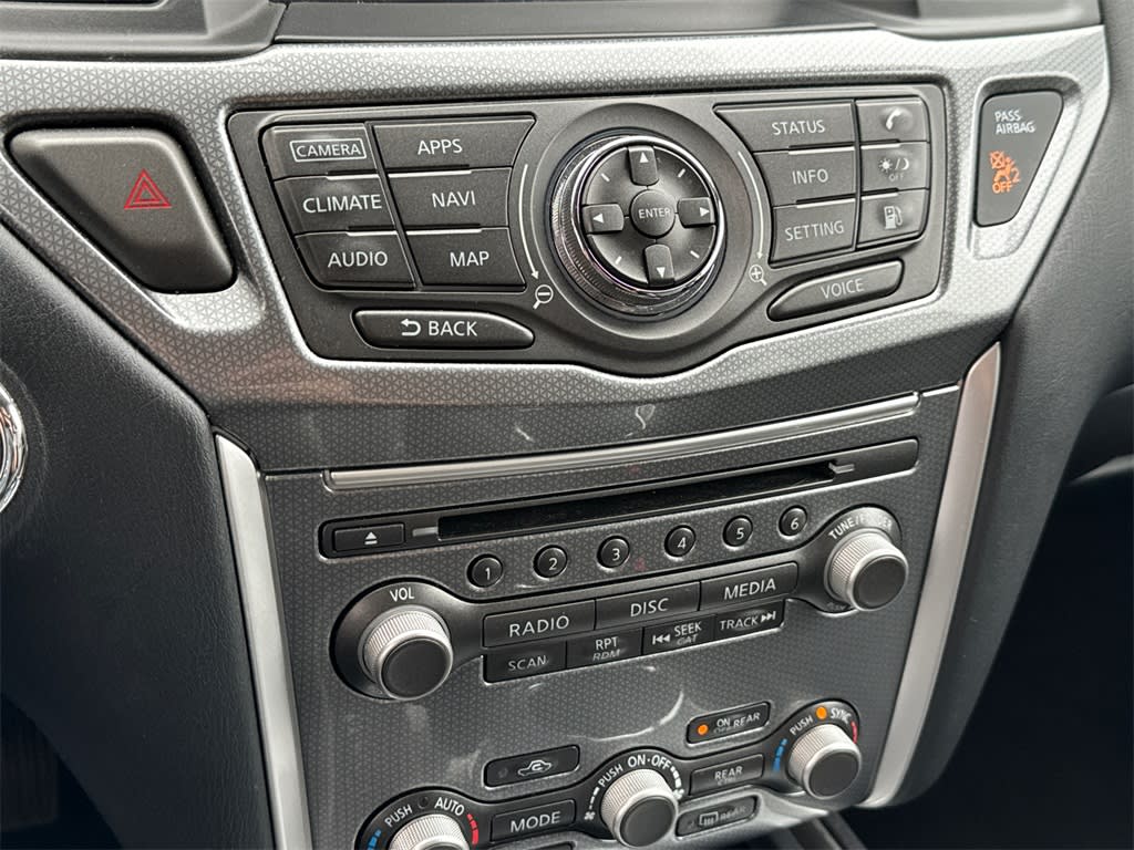 2020 Nissan Pathfinder SL 33