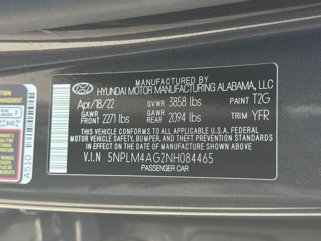 Thumbnail: 2022 Hyundai Elantra - 17