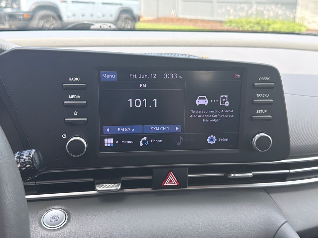 Thumbnail: 2022 Hyundai Elantra - 13