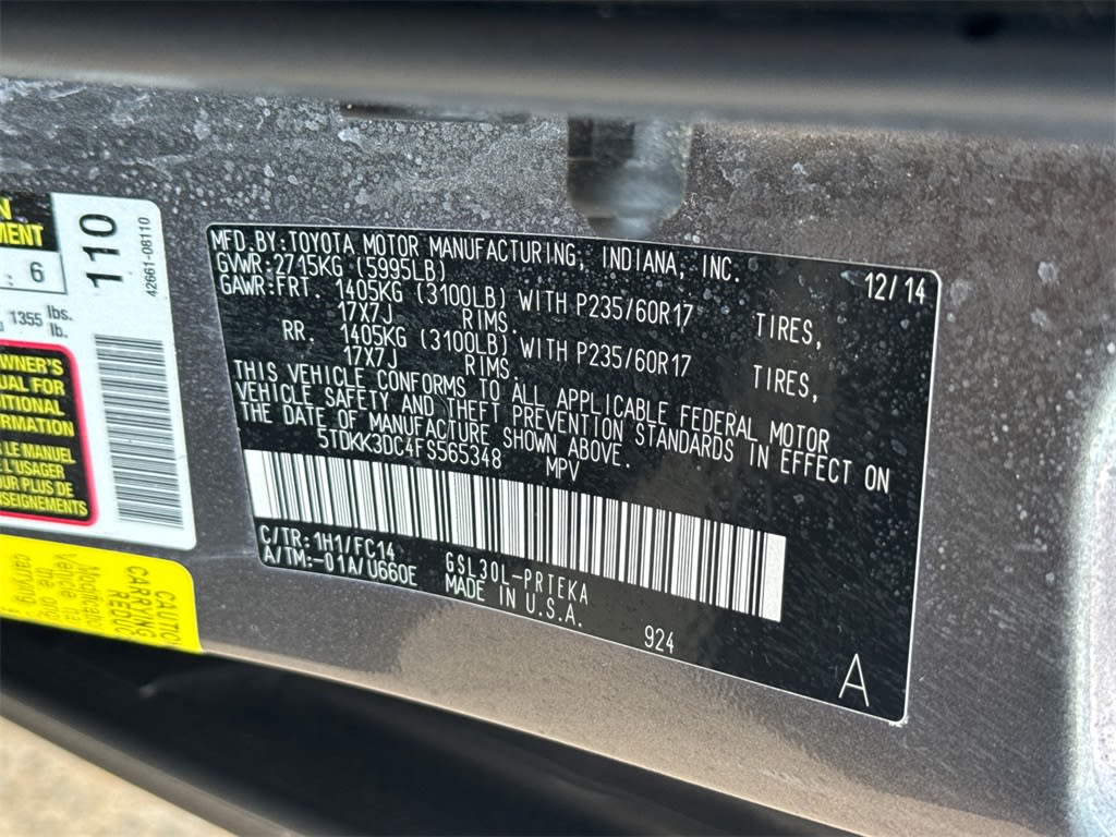 Thumbnail: 2015 Toyota Sienna - 17