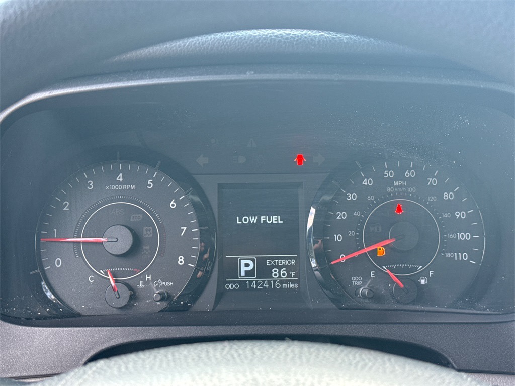 Thumbnail: 2015 Toyota Sienna - 15