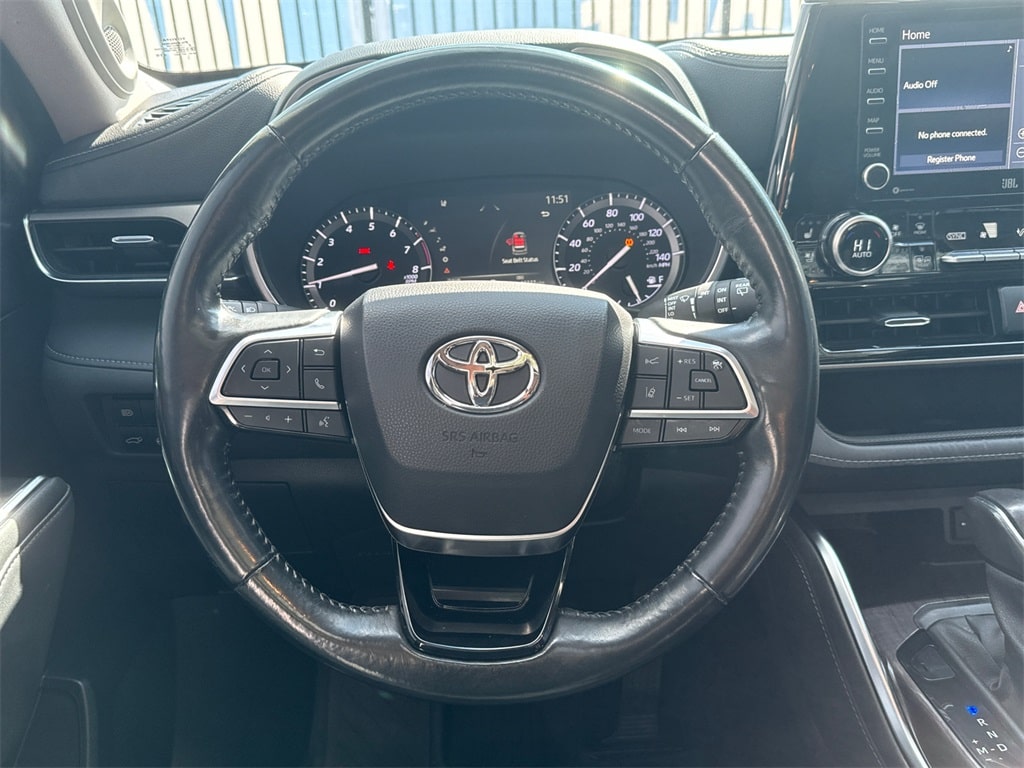 2021 Toyota Highlander Limited 13