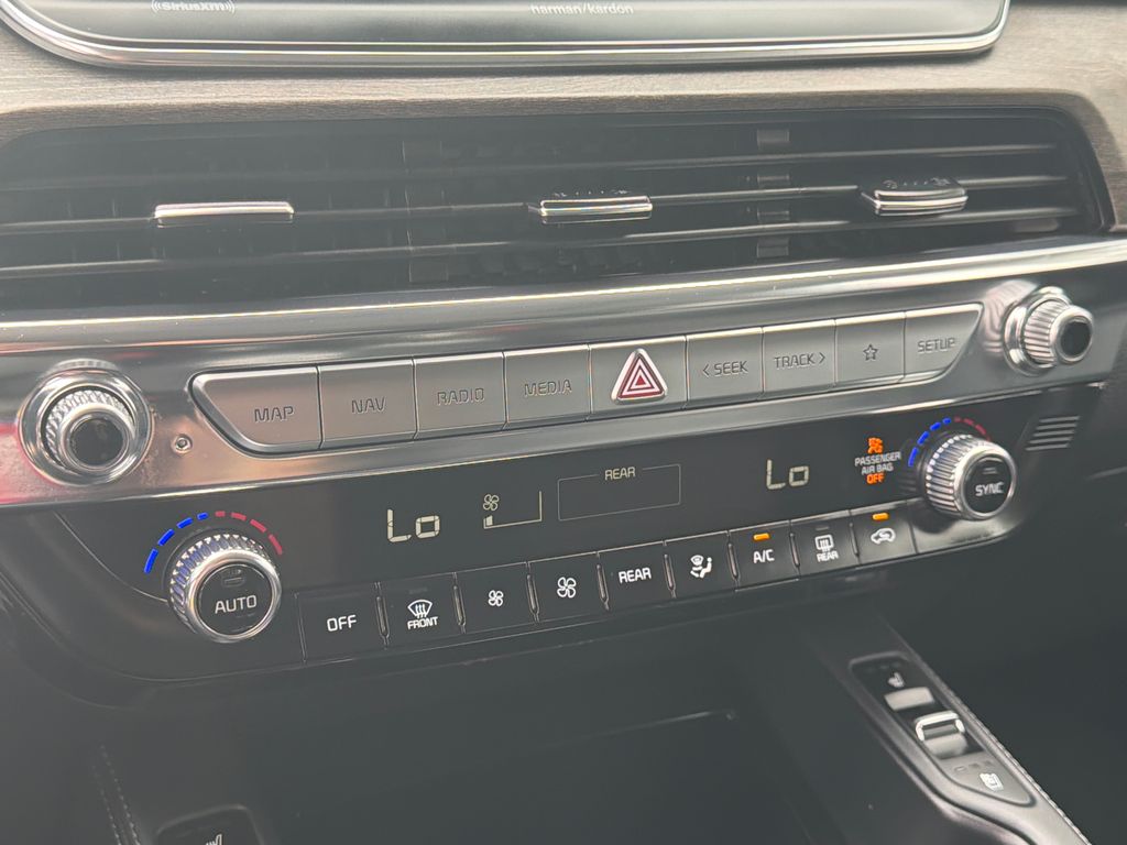 Thumbnail: 2022 Kia Telluride - 30