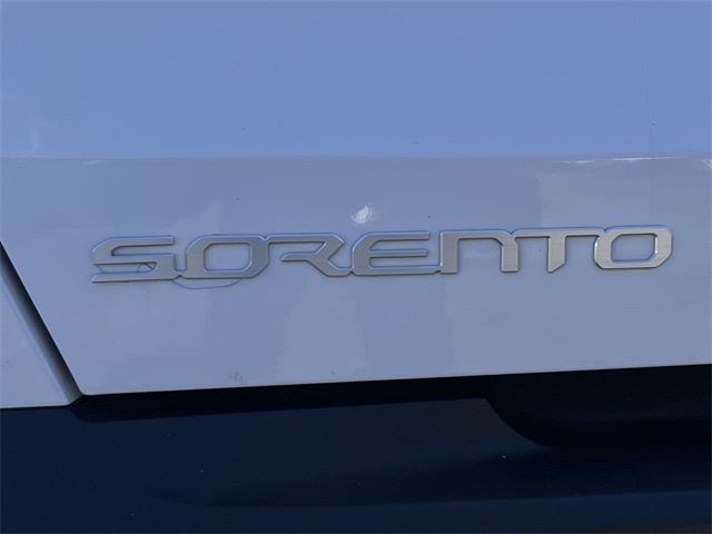 2023 Kia Sorento LX 7