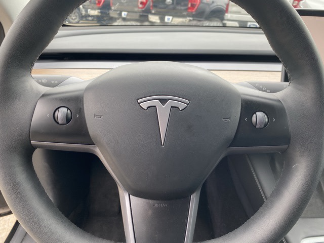 2023 Tesla Model 3 Standard Range 19