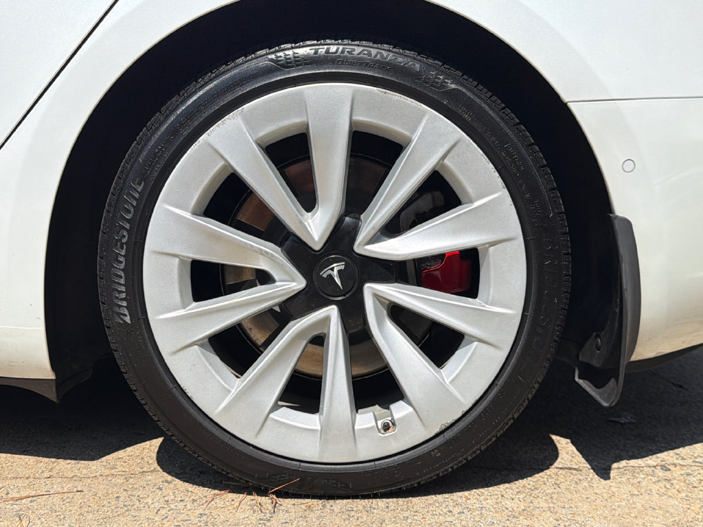 Thumbnail: 2022 Tesla Model 3 - 9