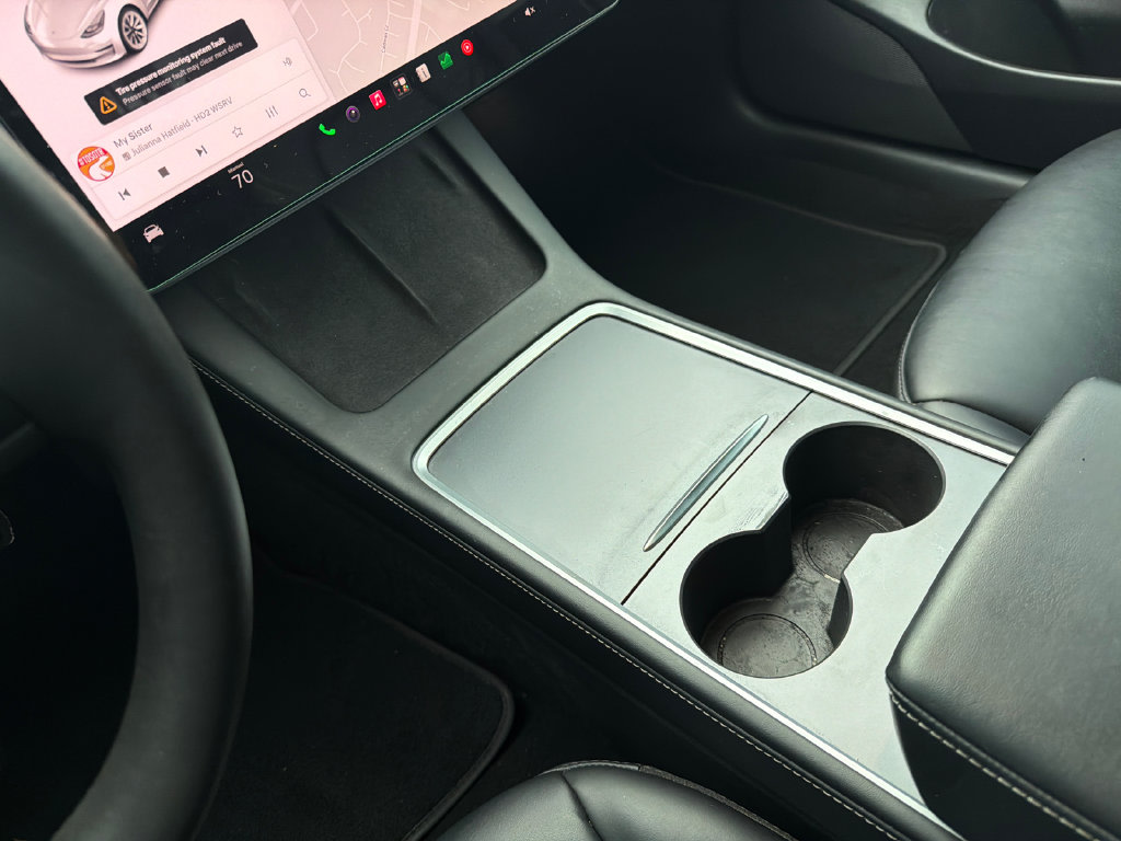 Thumbnail: 2022 Tesla Model 3 - 33