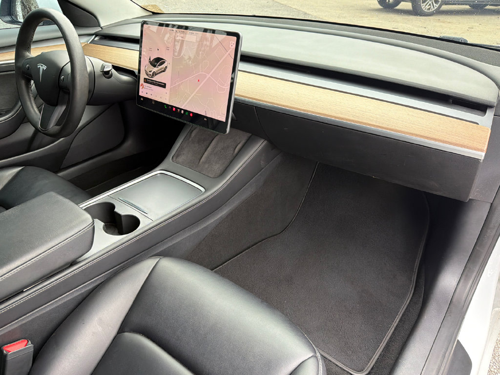 Thumbnail: 2022 Tesla Model 3 - 2