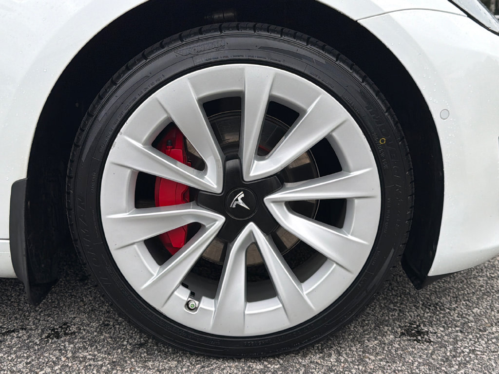 Thumbnail: 2022 Tesla Model 3 - 23