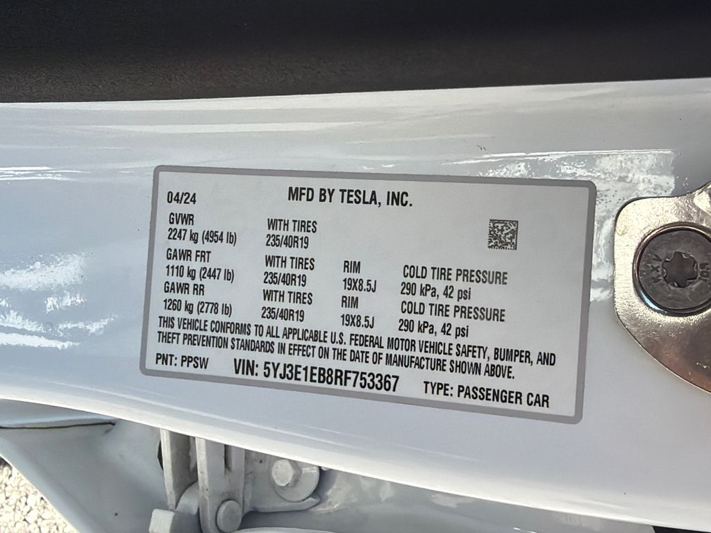 Thumbnail: 2024 Tesla Model 3 - 16