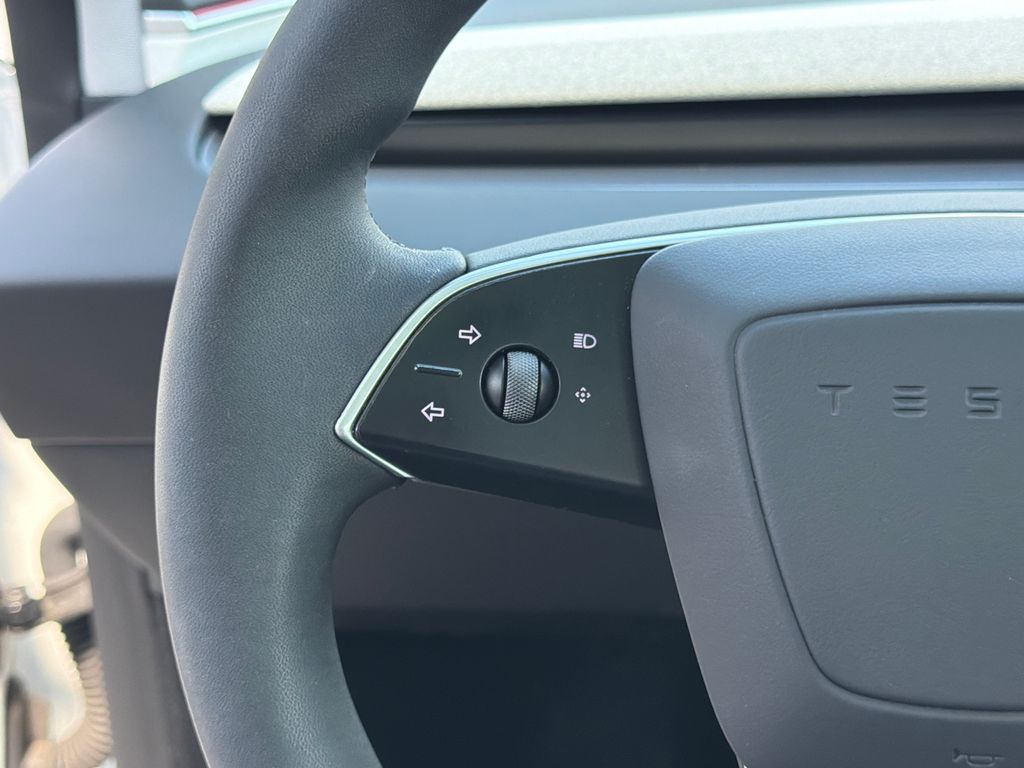 Thumbnail: 2024 Tesla Model 3 - 26