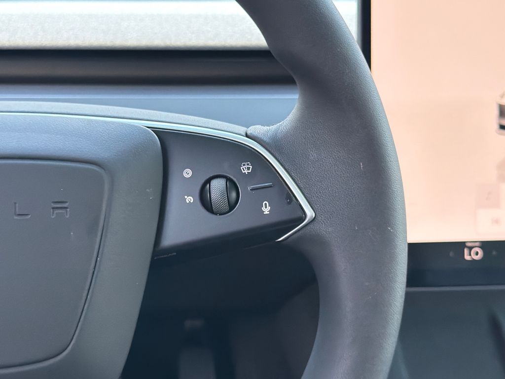 Thumbnail: 2024 Tesla Model 3 - 27