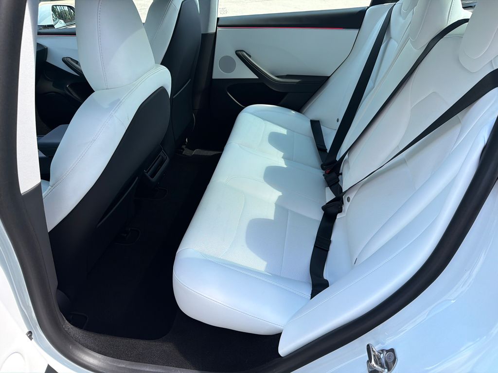 Thumbnail: 2024 Tesla Model 3 - 11