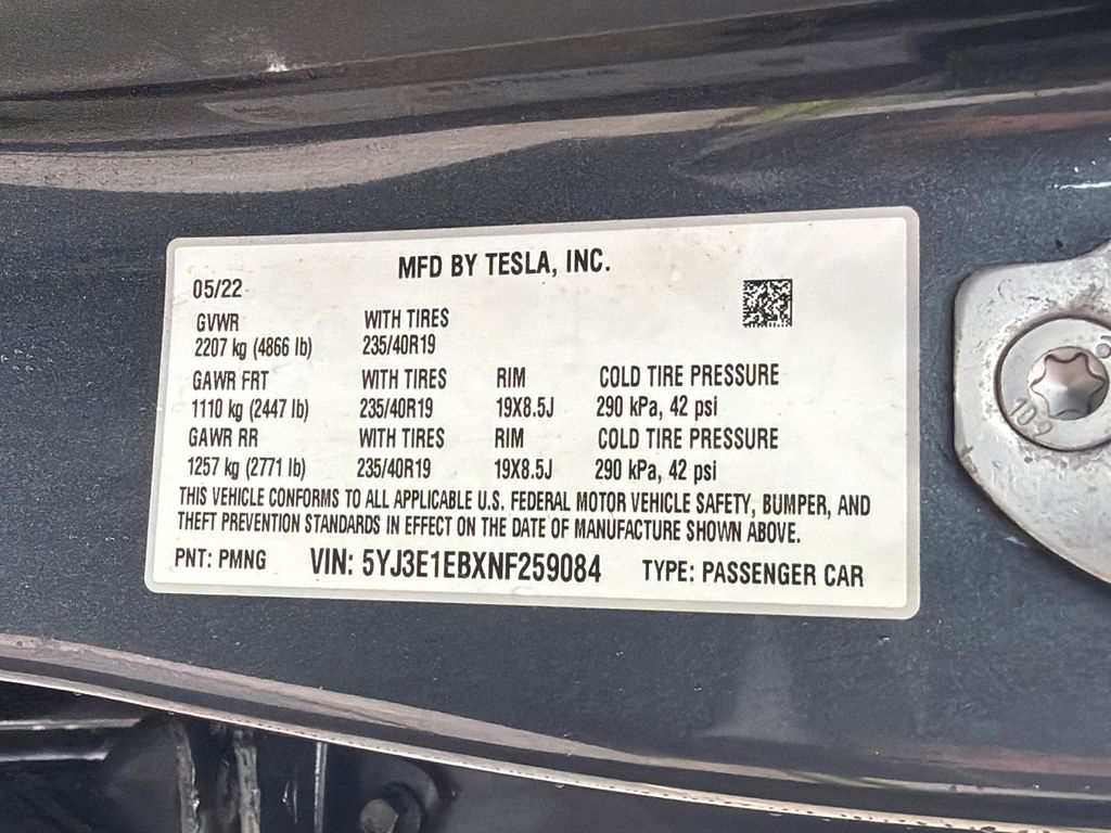 Thumbnail: 2022 Tesla Model 3 - 17