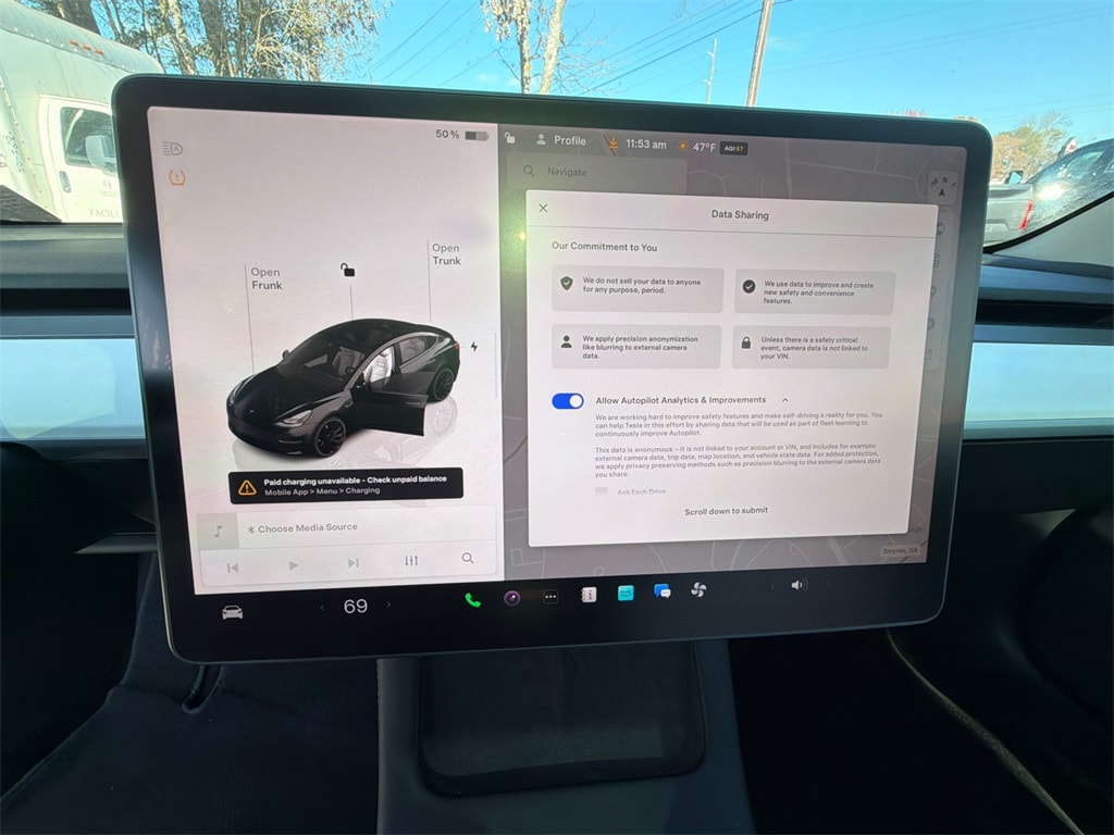 Thumbnail: 2022 Tesla Model 3 - 11