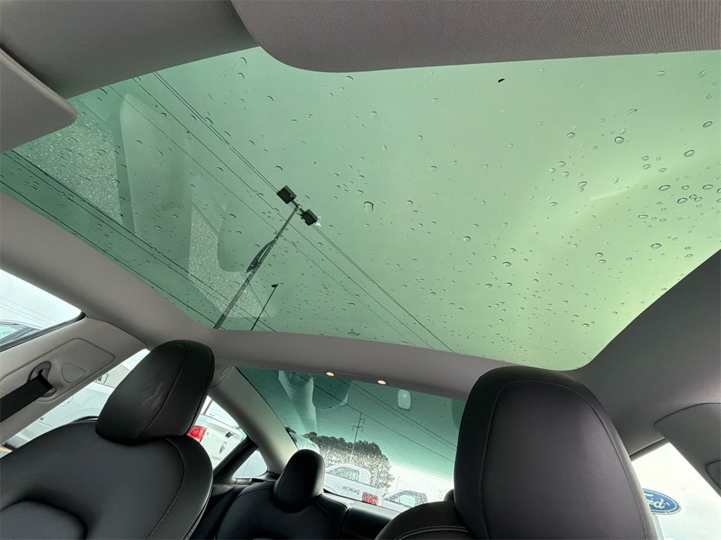 Thumbnail: 2021 Tesla Model 3 - 27