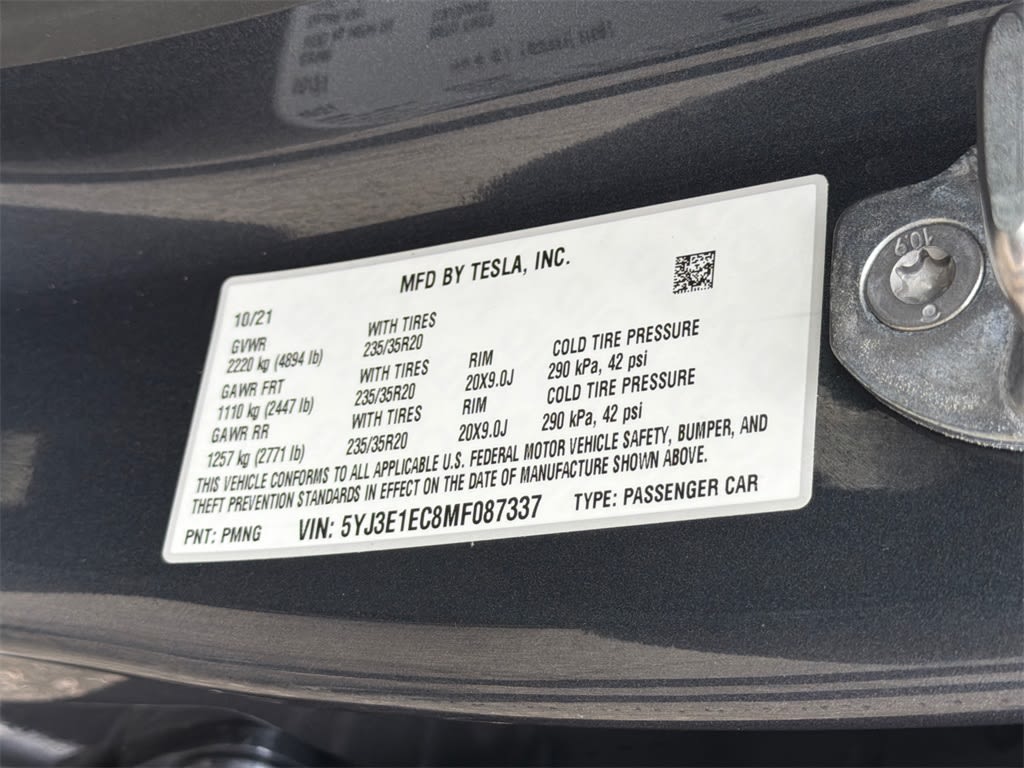 Thumbnail: 2021 Tesla Model 3 - 14