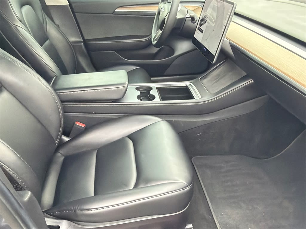 Thumbnail: 2021 Tesla Model 3 - 9