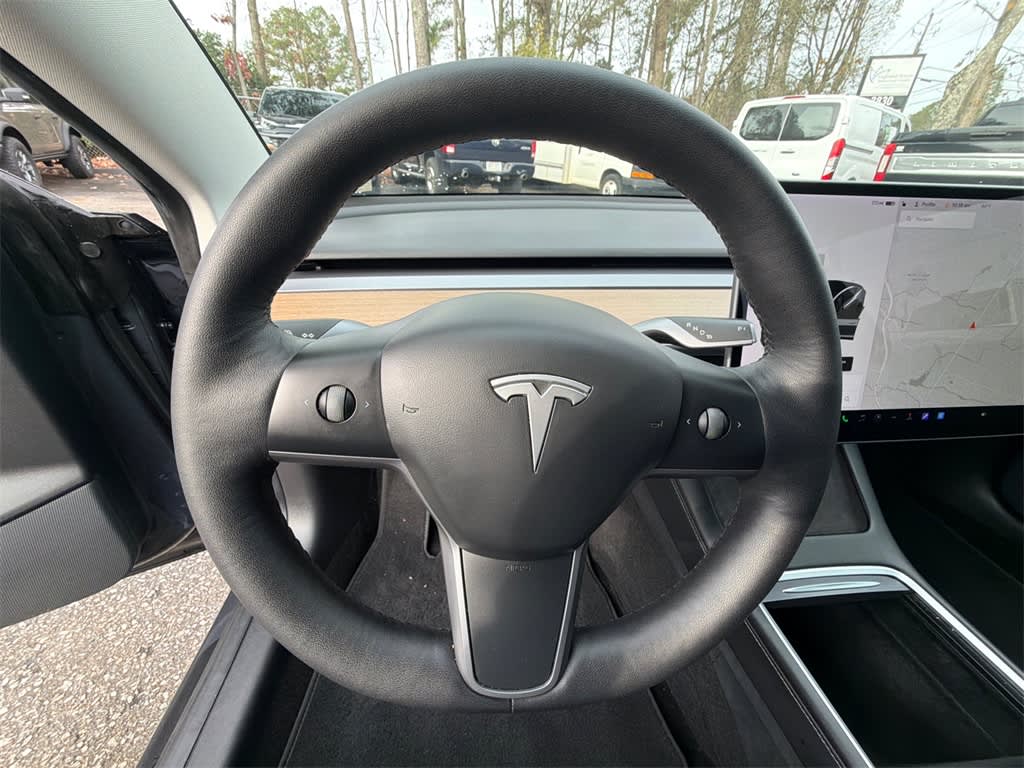 Thumbnail: 2021 Tesla Model 3 - 11
