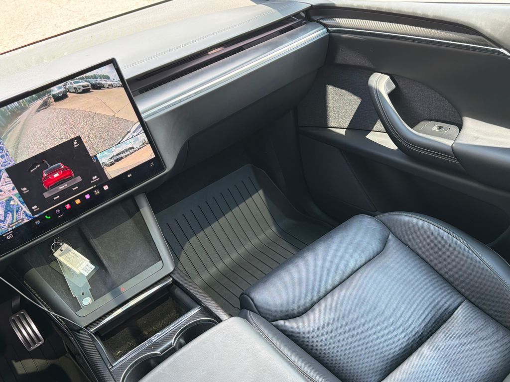 Thumbnail: 2023 Tesla Model X - 13
