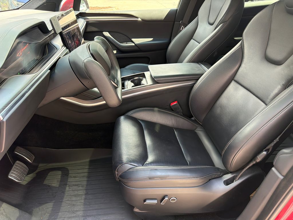 Thumbnail: 2023 Tesla Model X - 9