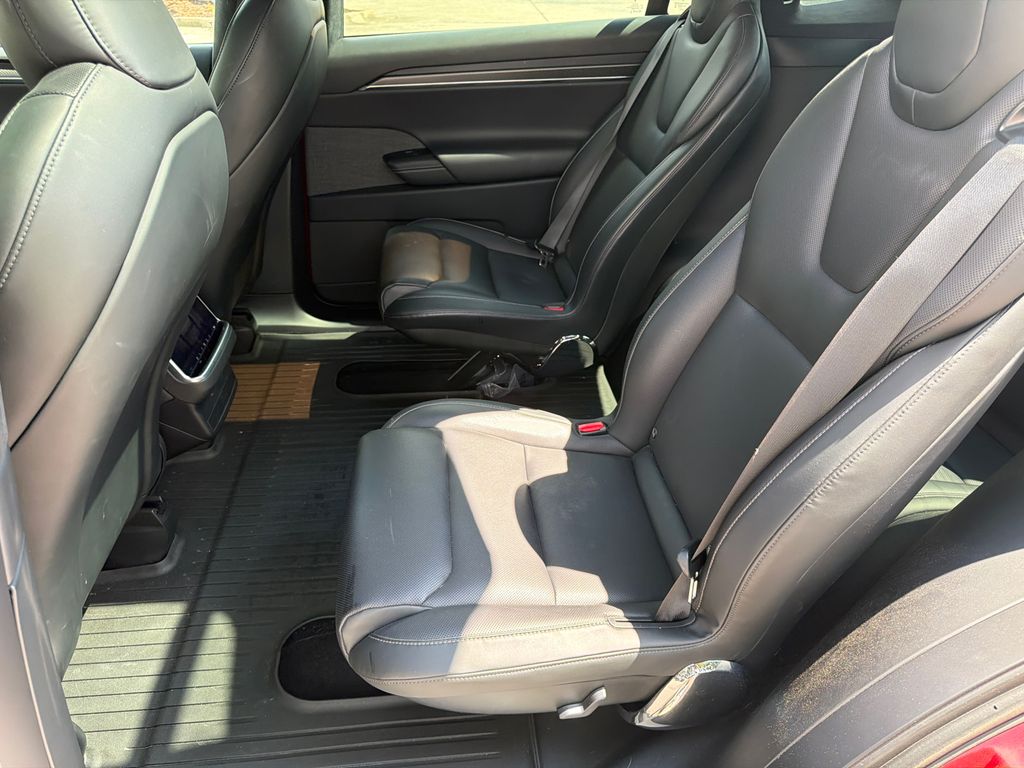 Thumbnail: 2023 Tesla Model X - 25
