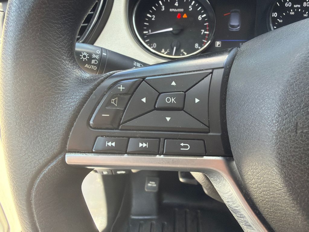 Thumbnail: 2019 Nissan Rogue Sport - 29