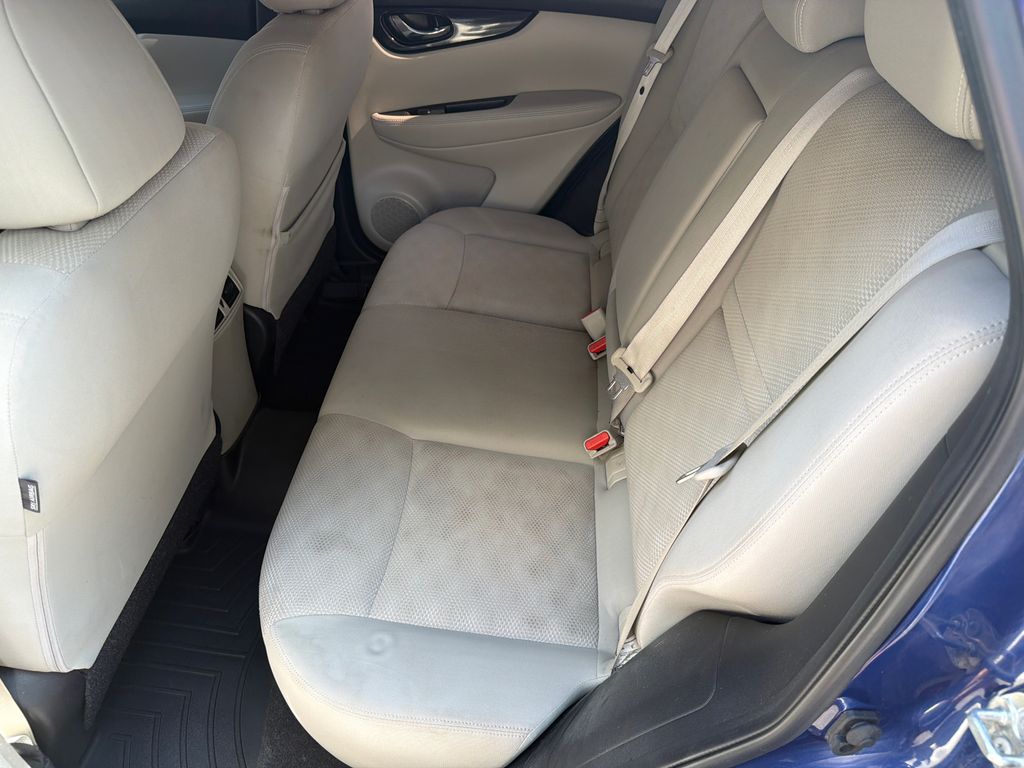 Thumbnail: 2019 Nissan Rogue Sport - 11