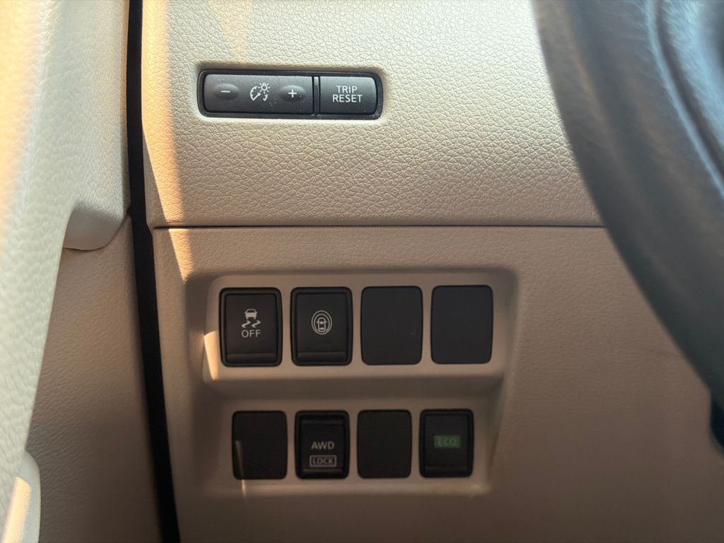 Thumbnail: 2019 Nissan Rogue Sport - 34