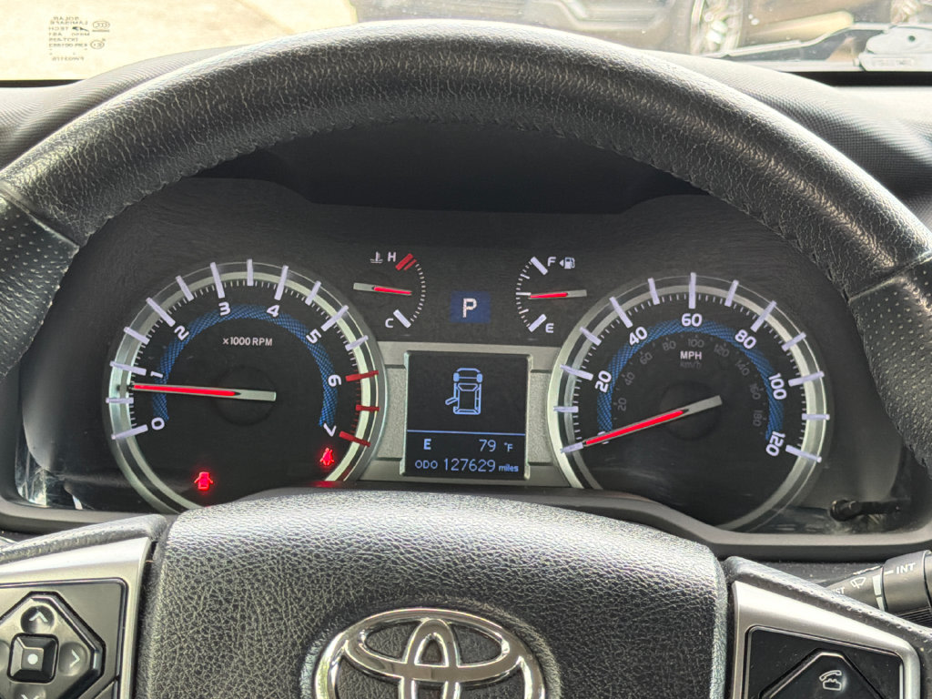 Thumbnail: 2018 Toyota 4Runner - 16