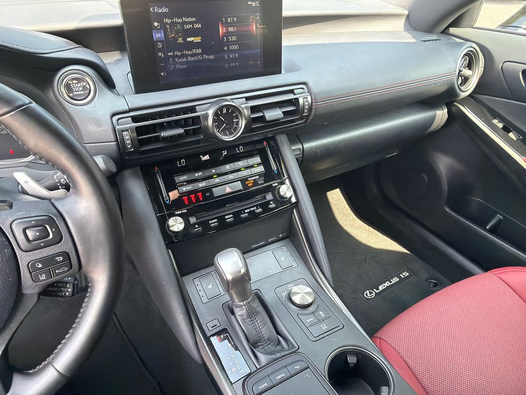 Thumbnail: 2025 Lexus ES - 29