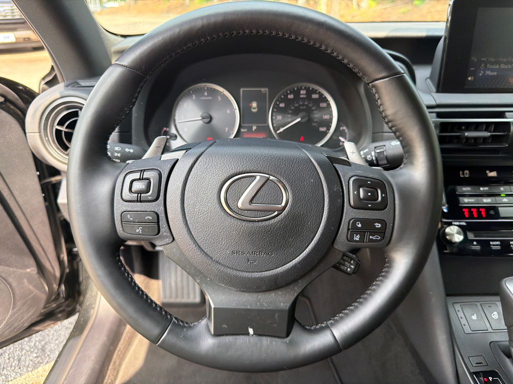 Thumbnail: 2025 Lexus ES - 26