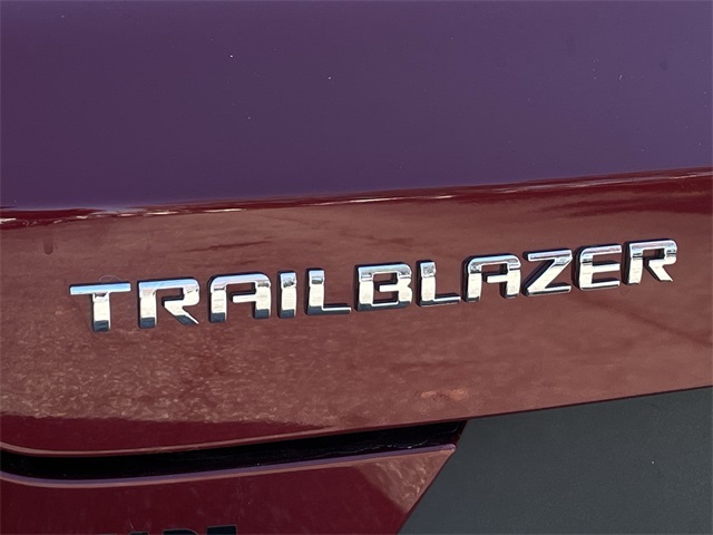 2023 Chevrolet TrailBlazer LT 7