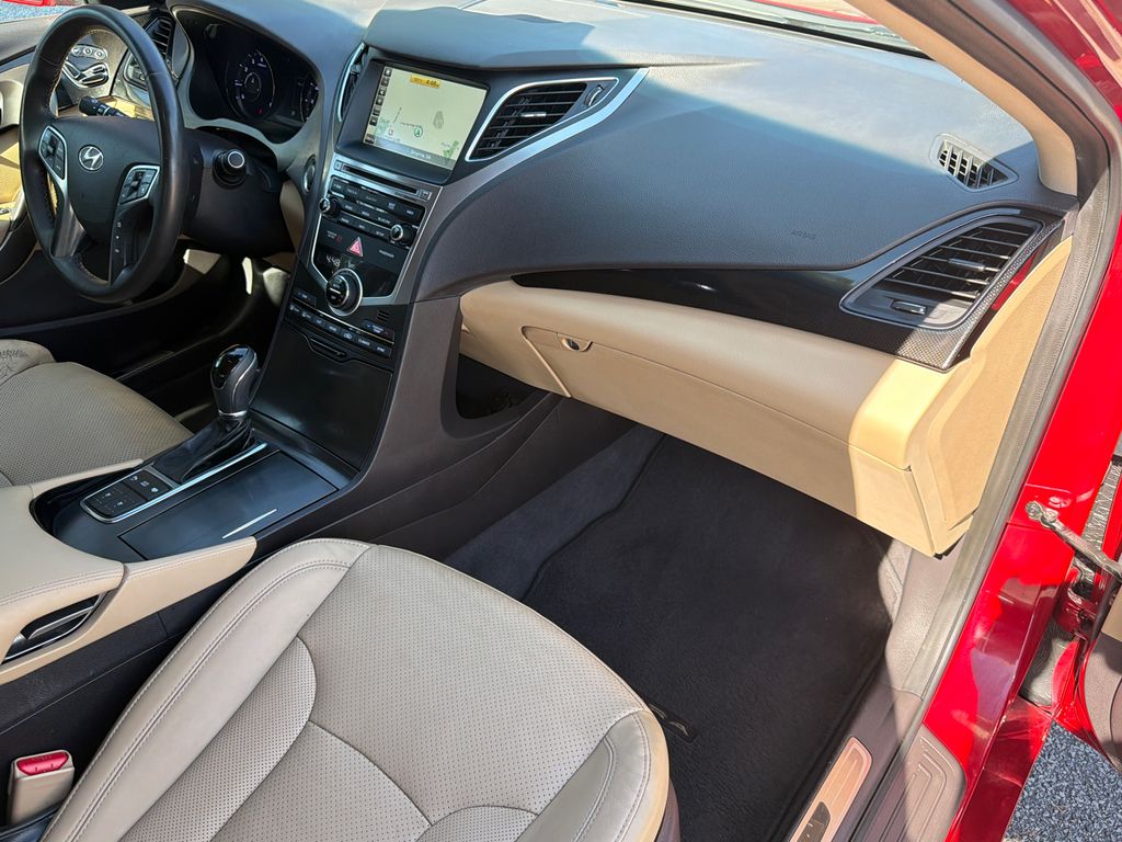 Thumbnail: 2016 Hyundai Azera - 2