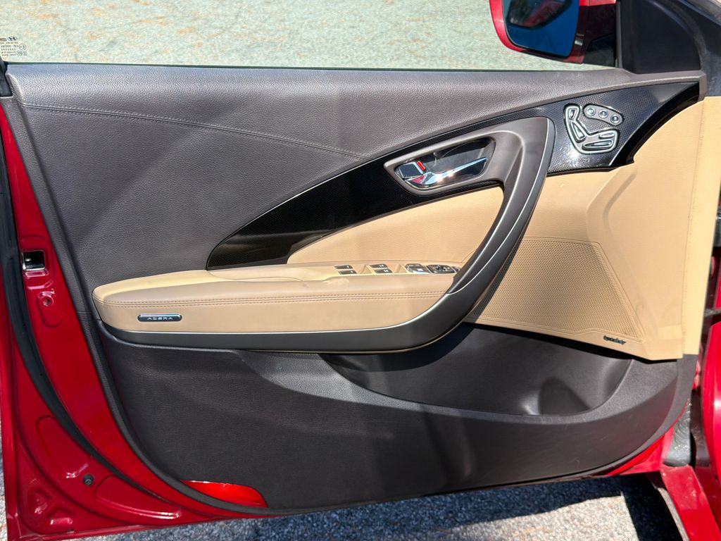 Thumbnail: 2016 Hyundai Azera - 22