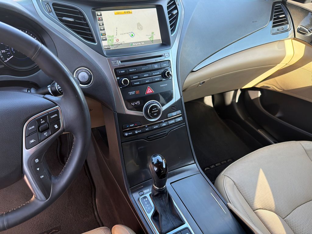 Thumbnail: 2016 Hyundai Azera - 28