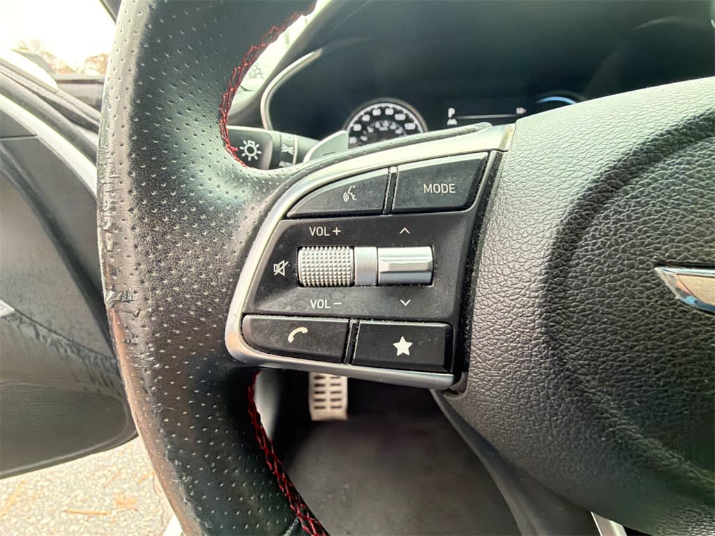 Thumbnail: 2023 Genesis G70 - 27