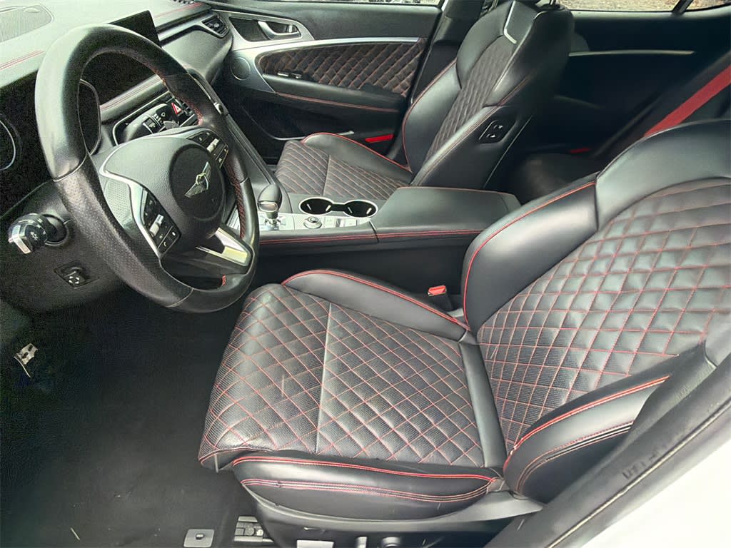 Thumbnail: 2023 Genesis G70 - 8