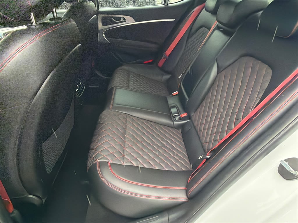 Thumbnail: 2023 Genesis G70 - 25