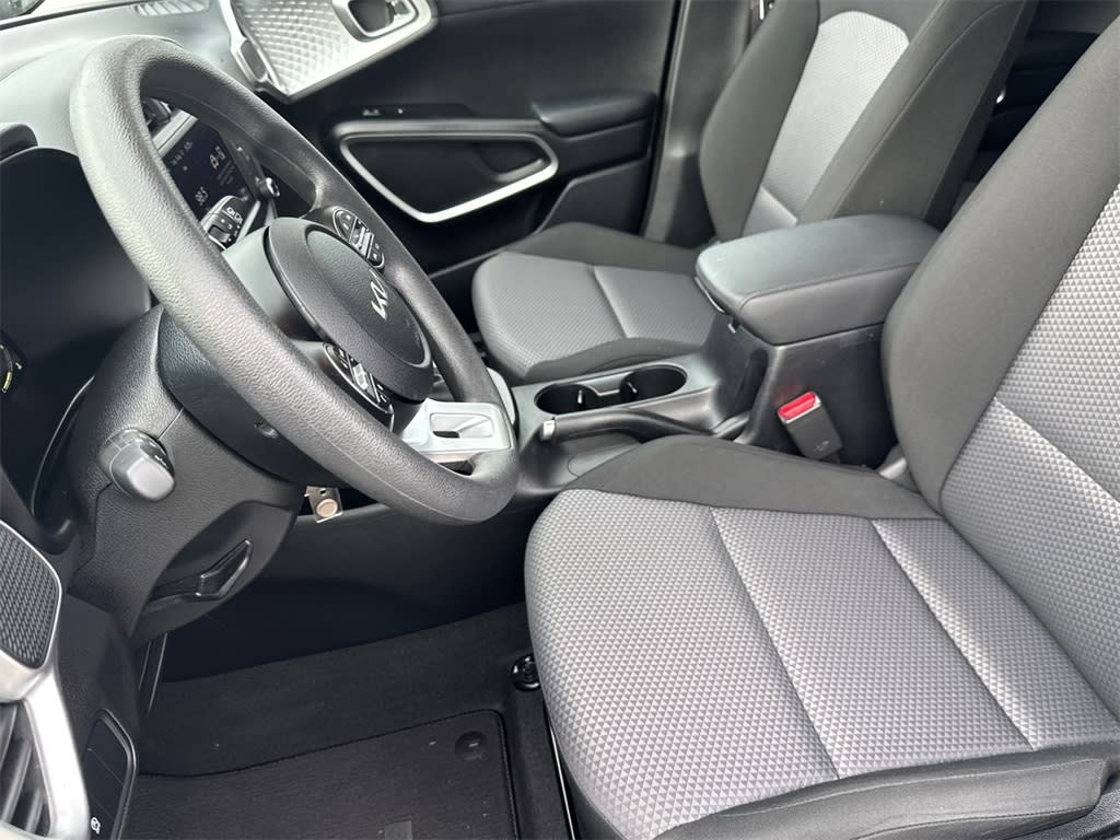 Thumbnail: 2024 Kia Soul - 9