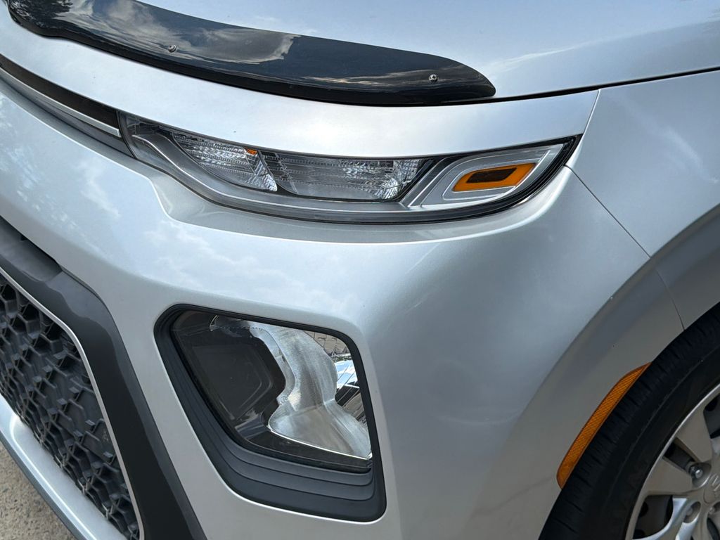 Thumbnail: 2021 Kia Soul - 10