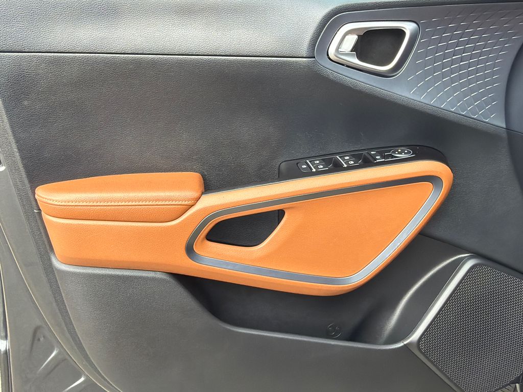 Thumbnail: 2024 Kia Soul - 22