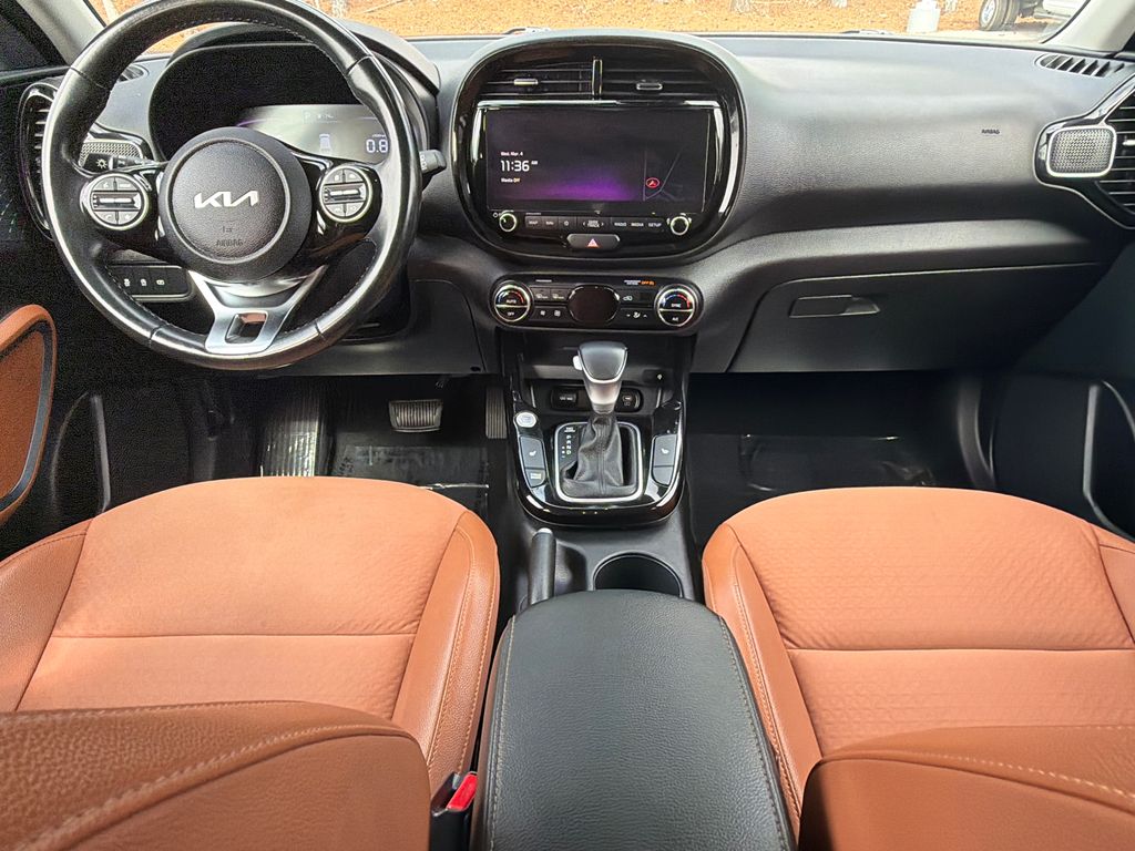Thumbnail: 2024 Kia Soul - 7