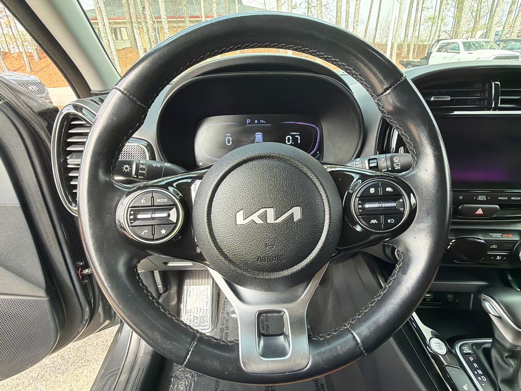 Thumbnail: 2024 Kia Soul - 25