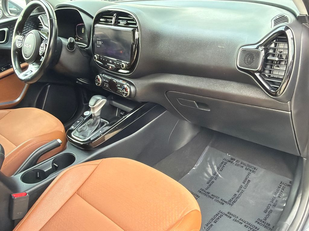 Thumbnail: 2024 Kia Soul - 2