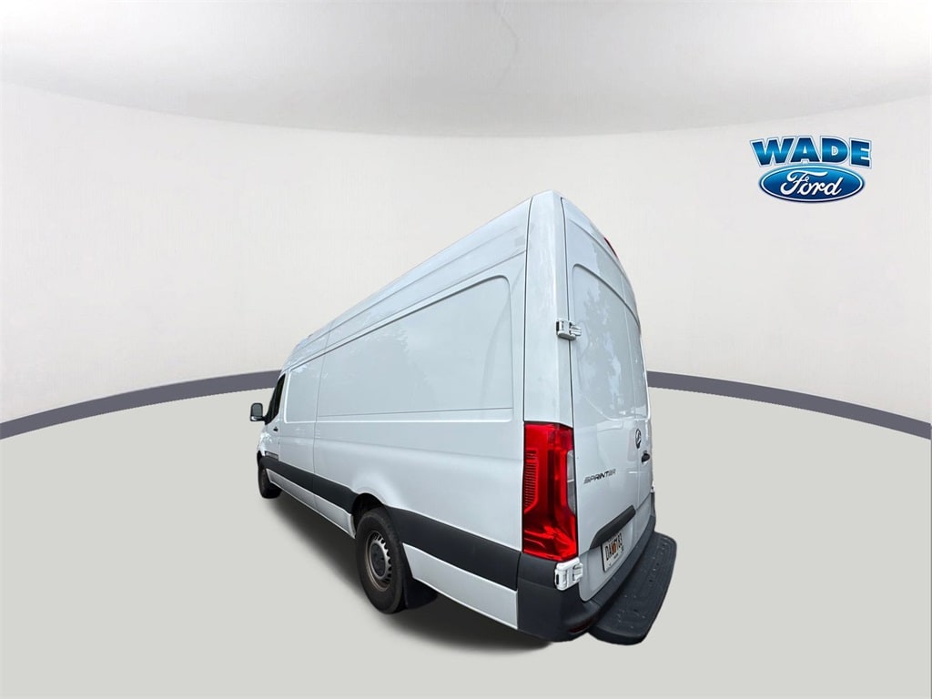 Thumbnail: 2023 Mercedes-Benz Sprinter - 6