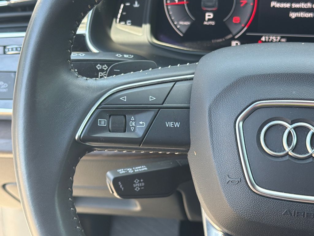 Thumbnail: 2020 Audi Q8 - 28