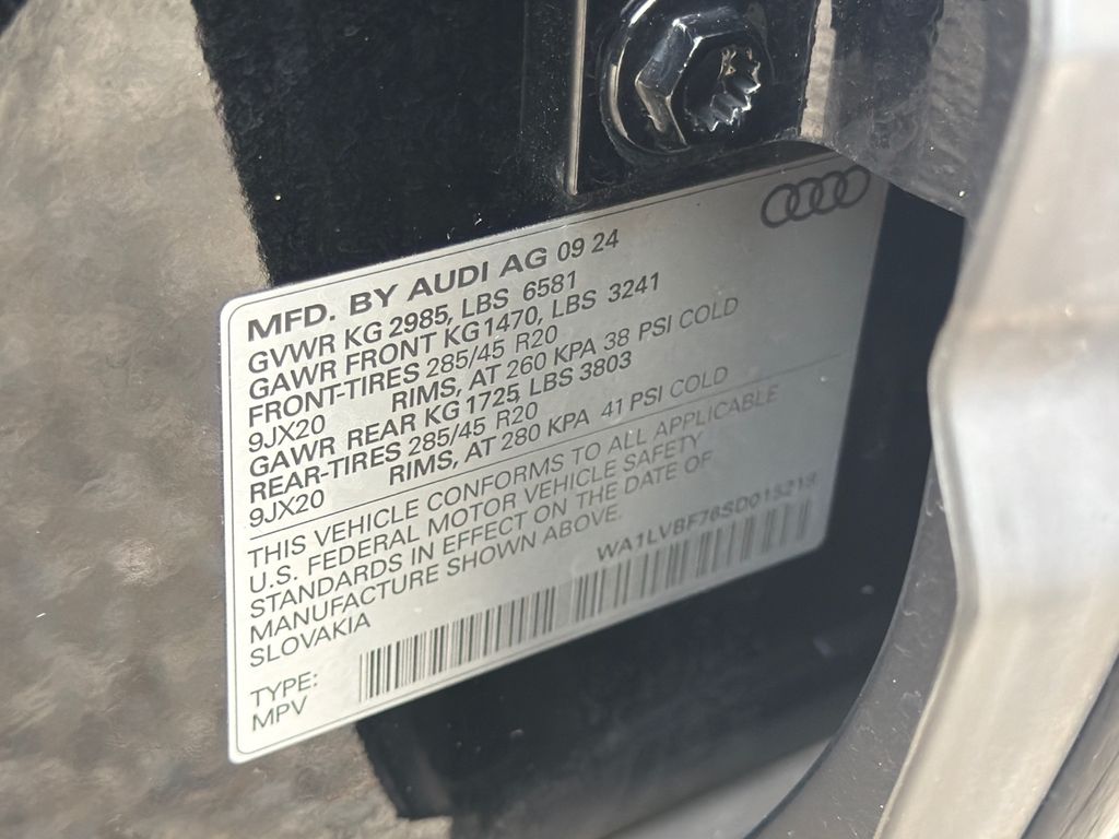 Thumbnail: 2025 Audi Q7 - 17